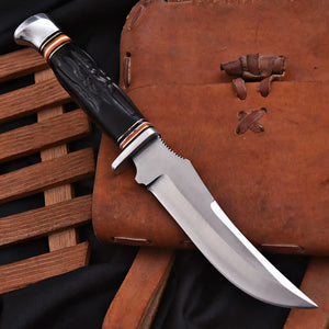 Hunting knife with leather sheath shipped from Canada
