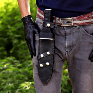 High Carbon Steel fixed blade dagger with leather sheath