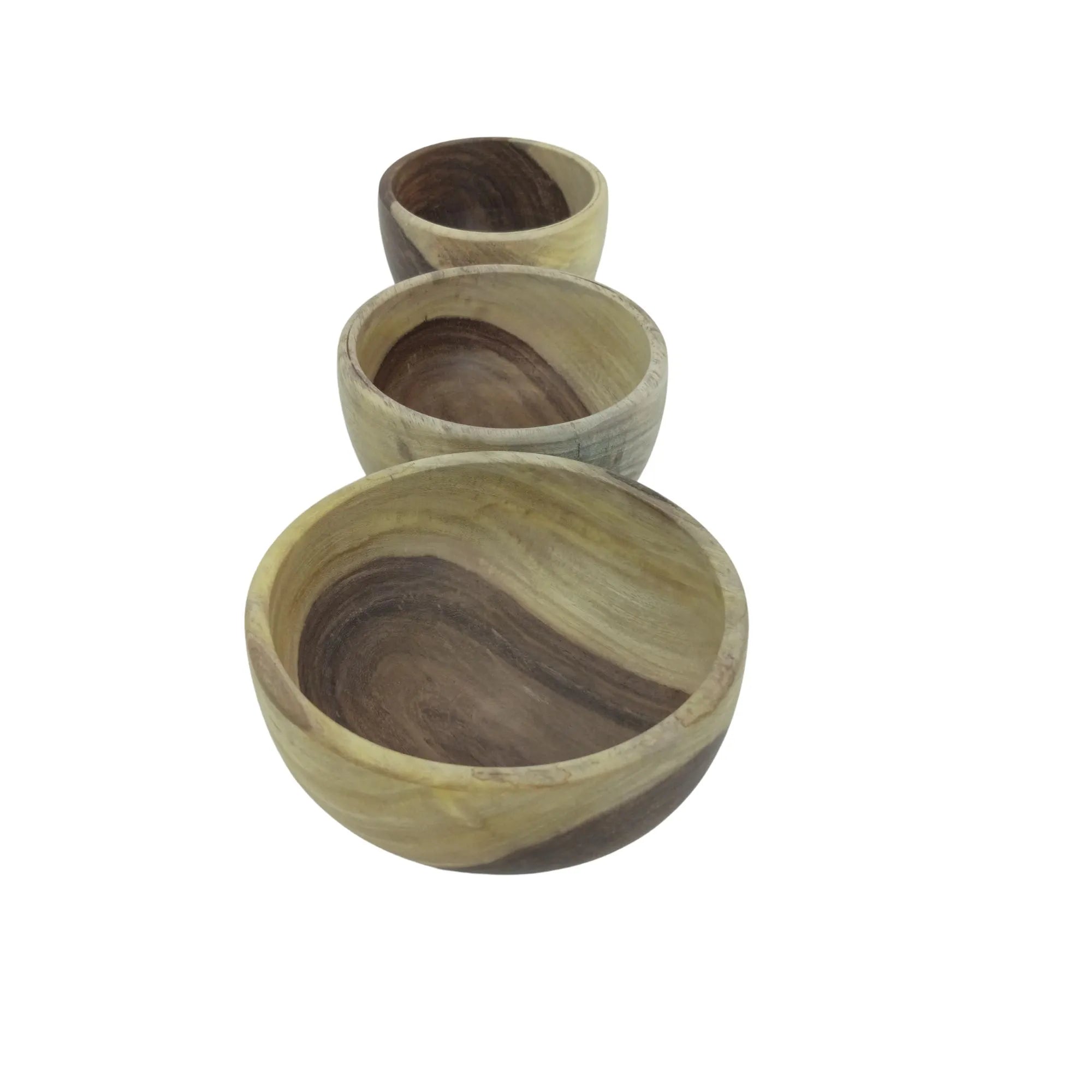Three wooden bowls of different sizes 